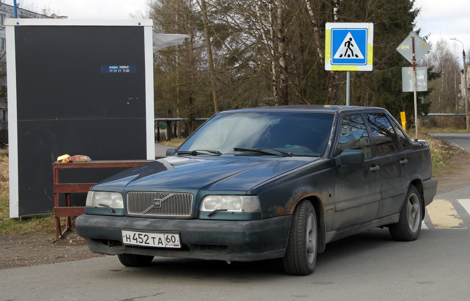Псковская область, № Н 452 ТА 60 — Volvo 850 '91-97