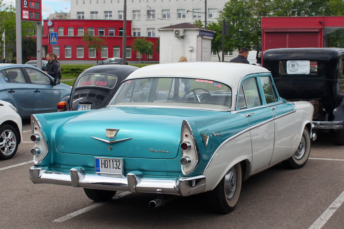 Литва, № H01132 — Dodge Royal (2G) '55-56; Литва — Classic Auto Show Kaunas 2025