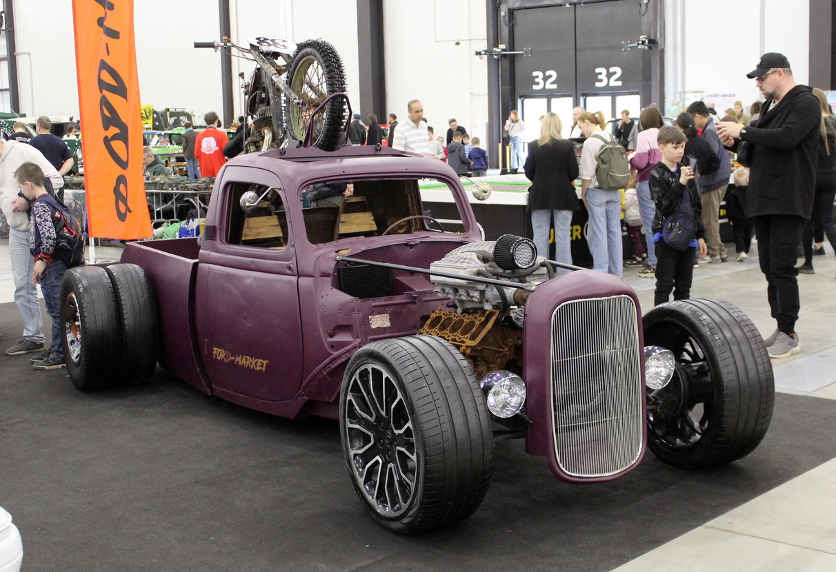Санкт-Петербург, № (78) Б/Н 0302 — Ford Eifel '35-40; Санкт-Петербург — Олдтаймер-Галерея Ильи Сорокина; Транспортные средства без номеров (Санкт-Петербург)