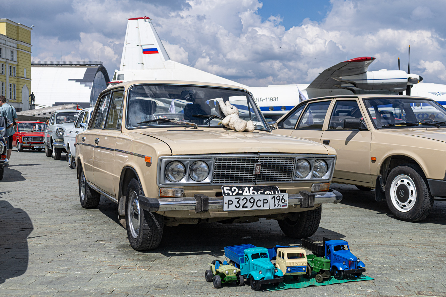 Свердловская область, № Р 329 СР 196 — ВАЗ-2106 Жигули '75-06; Свердловская область — Фестиваль "Авторетро" 2026
