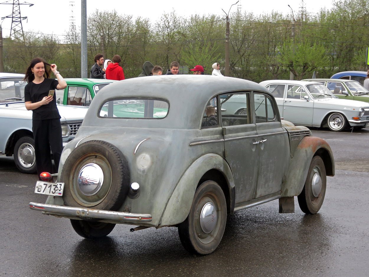 Кировская область, № В 713 ЕВ 763 — Москвич-401-420 '54-56; Кировская область — Выставка ретро-автомобилей в Кирове в честь открытия сезона 8 мая 2026 года