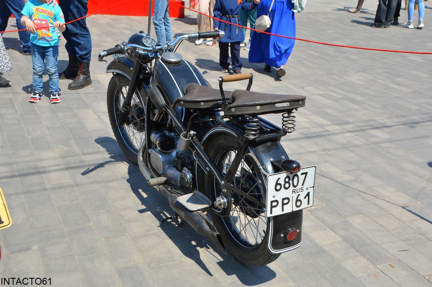 Ростовская область, № 6807 РР 61 — BMW R 35 '37-55; Ростовская область — 9 Мая Ростов-на-Дону 2026 г.