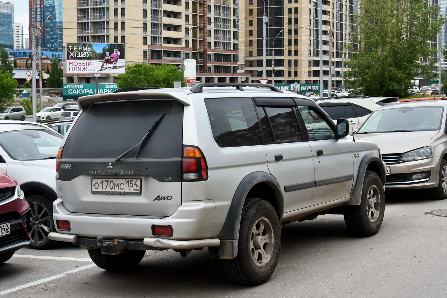 Новосибирская область, № О 170 МС 154 — Mitsubishi Montero Sport '96-05