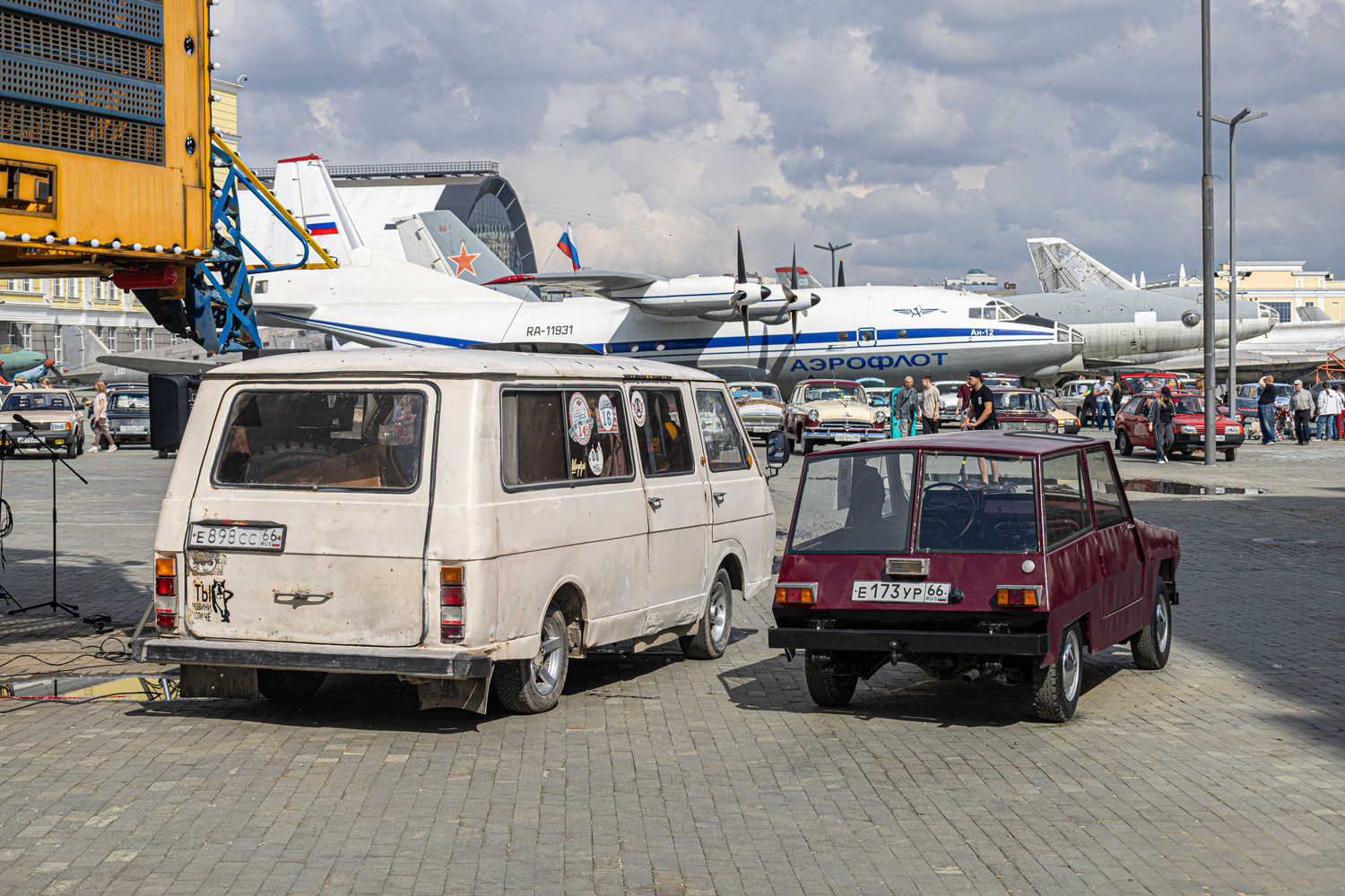 Свердловская область, № Е 898 СС 66 — РАФ-22031-01 Латвия '87-94; Свердловская область, № Е 173 УР 66 — ТС индивидуального изготовления; Свердловская область — Фестиваль "Авторетро" 2026