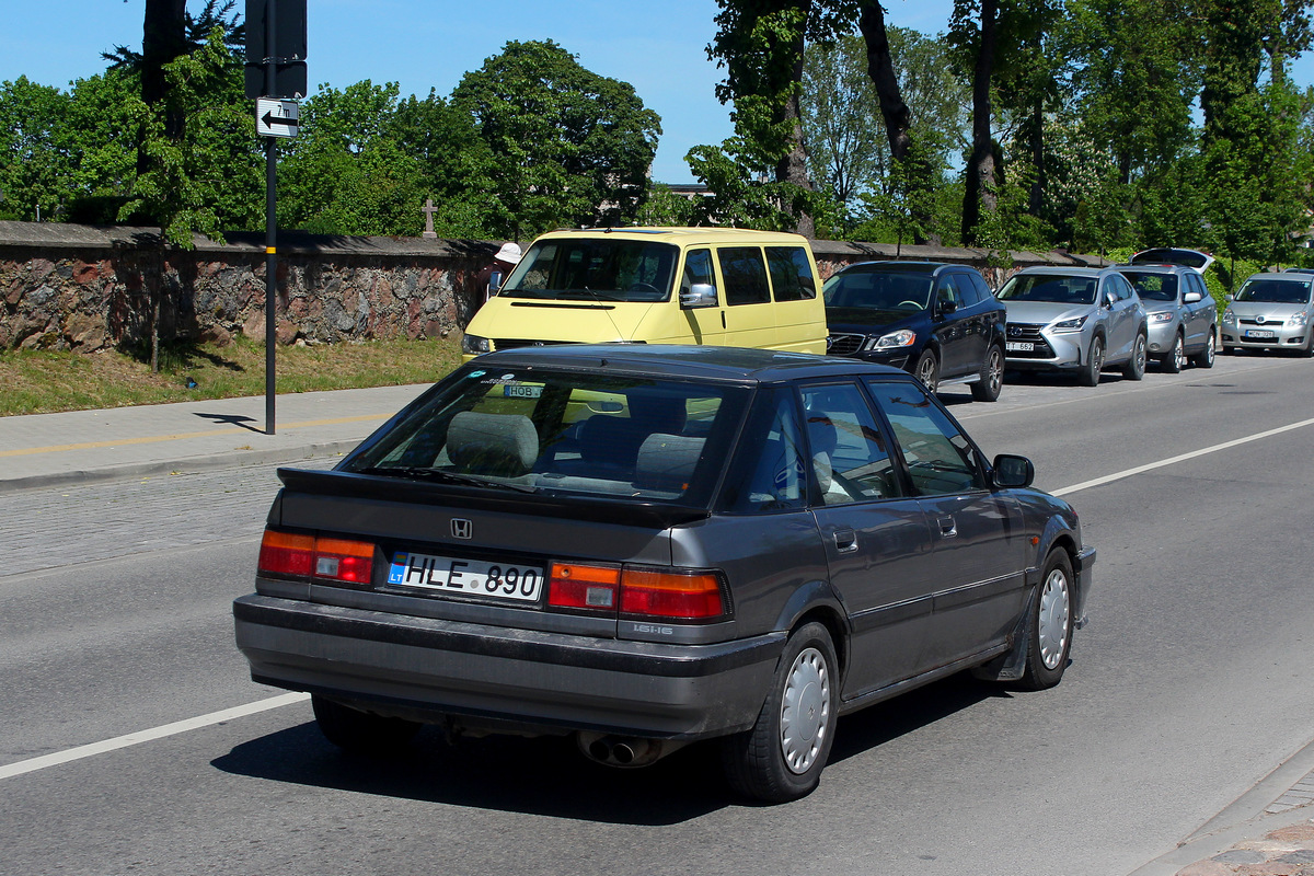 Литва, № HLE 890 — Honda Concerto '88-94