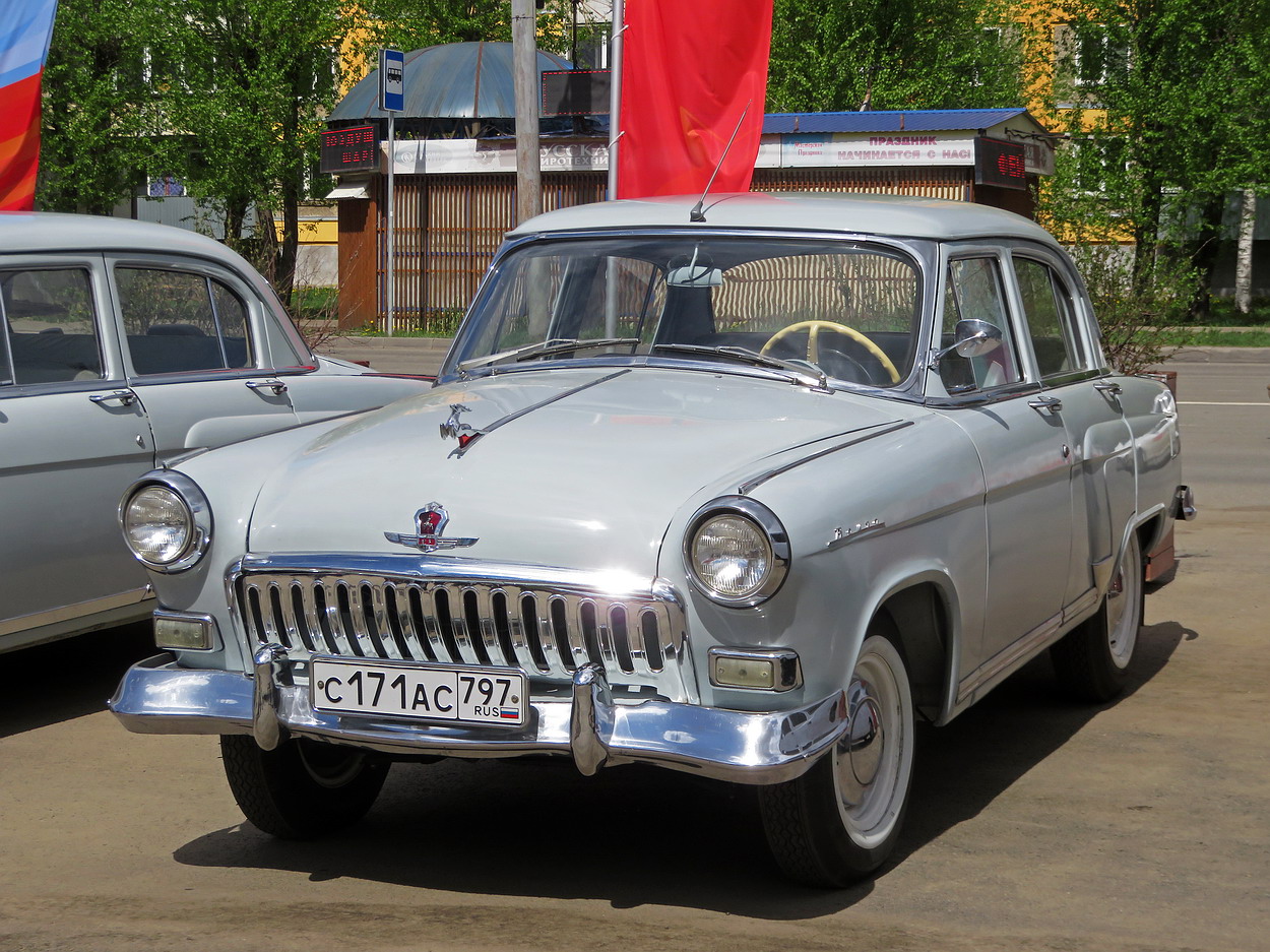 Кировская область, № С 171 АС 797 — ГАЗ-21 Волга (общая модель); Кировская область — Выставка ретро-автомобилей в Кирове в честь Дня Победы 9 мая 2026 года