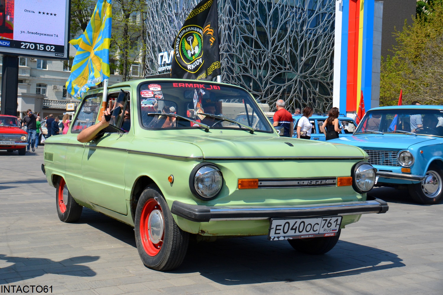 Ростовская область, № Е 040 ОС 761 — ЗАЗ-968М Запорожец '79-94; Ростовская область — 9 Мая Ростов-на-Дону 2026 г.