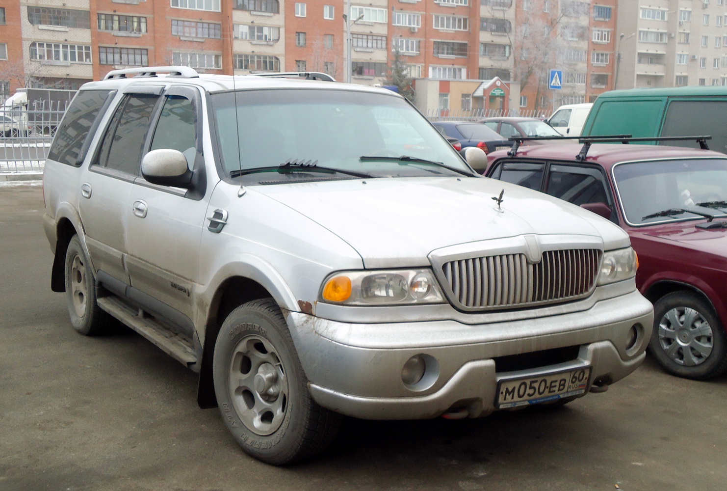 Псковская область, № М 050 ЕВ 60 — Lincoln Navigator '97-03