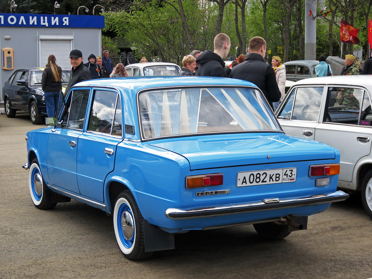 Кировская область, № А 082 КВ 43 — ВАЗ-21013 Жигули '77-88; Кировская область — Выставка ретро-автомобилей в Кирове в честь Дня Победы 9 мая 2026 года