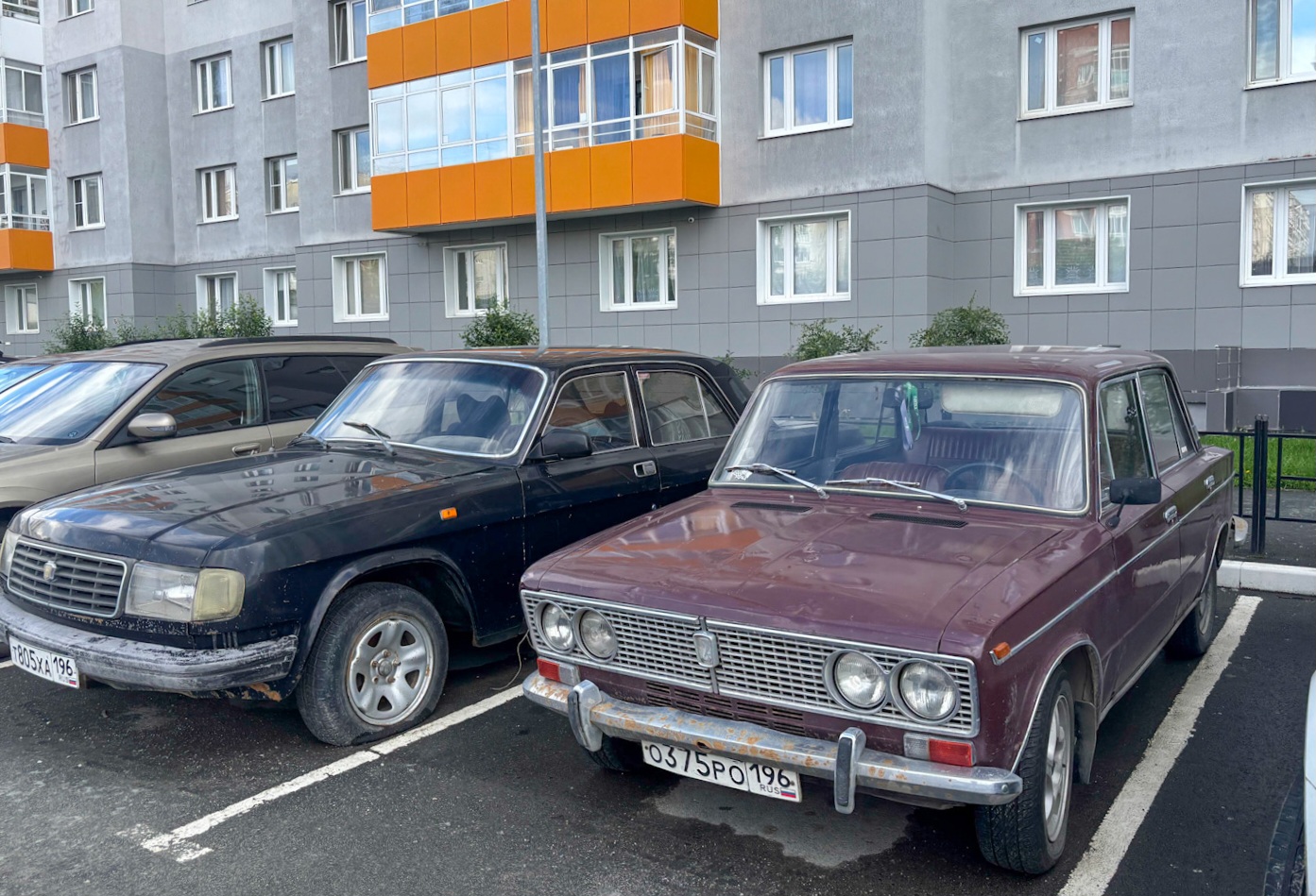 Свердловская область, № О 375 РО 196 — ВАЗ-2103 Жигули '72-84