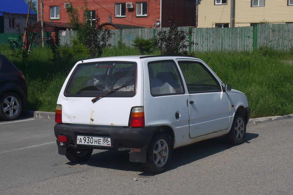 Ханты-Мансийский автоном.округ, № А 930 НЕ 86 — ВАЗ-11113 (ЗМА) '96-06