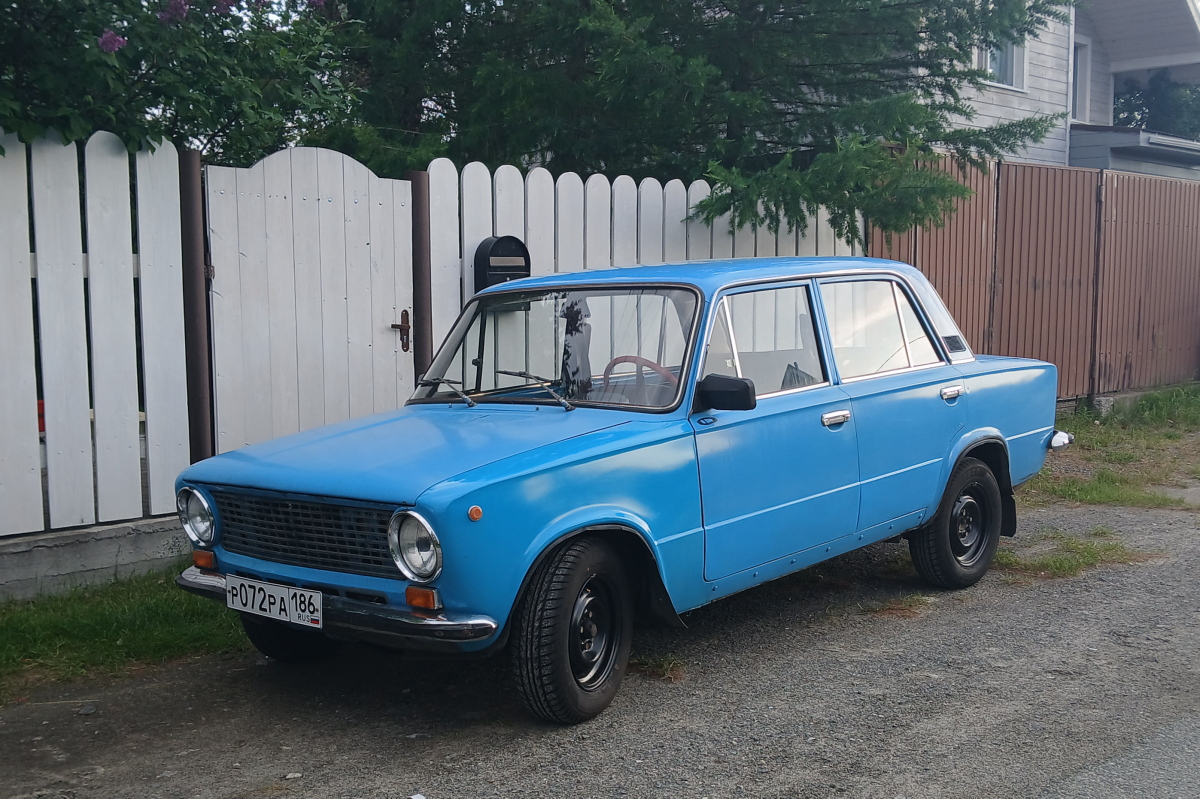 Ханты-Мансийский автоном.округ, № Р 072 РА 186 — ВАЗ-21013 Жигули '77-88