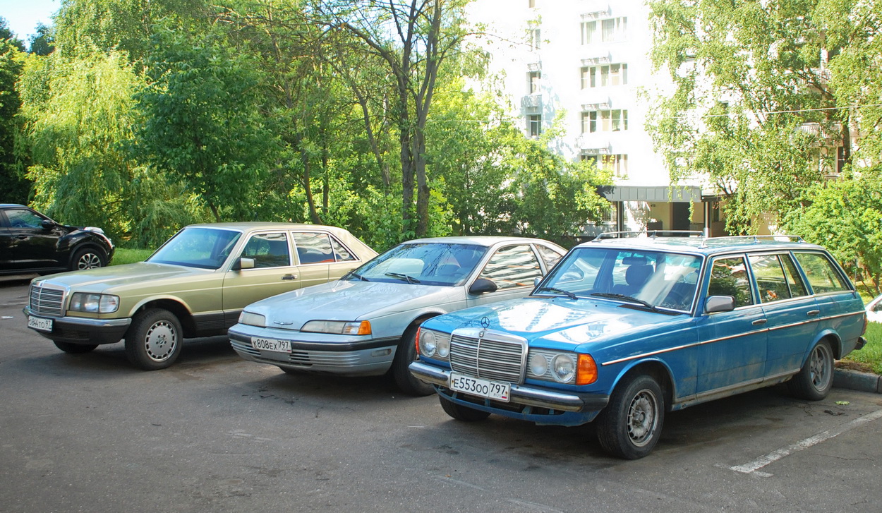 Москва, № Е 553 ОО 797 — Mercedes-Benz (S123) '77-86