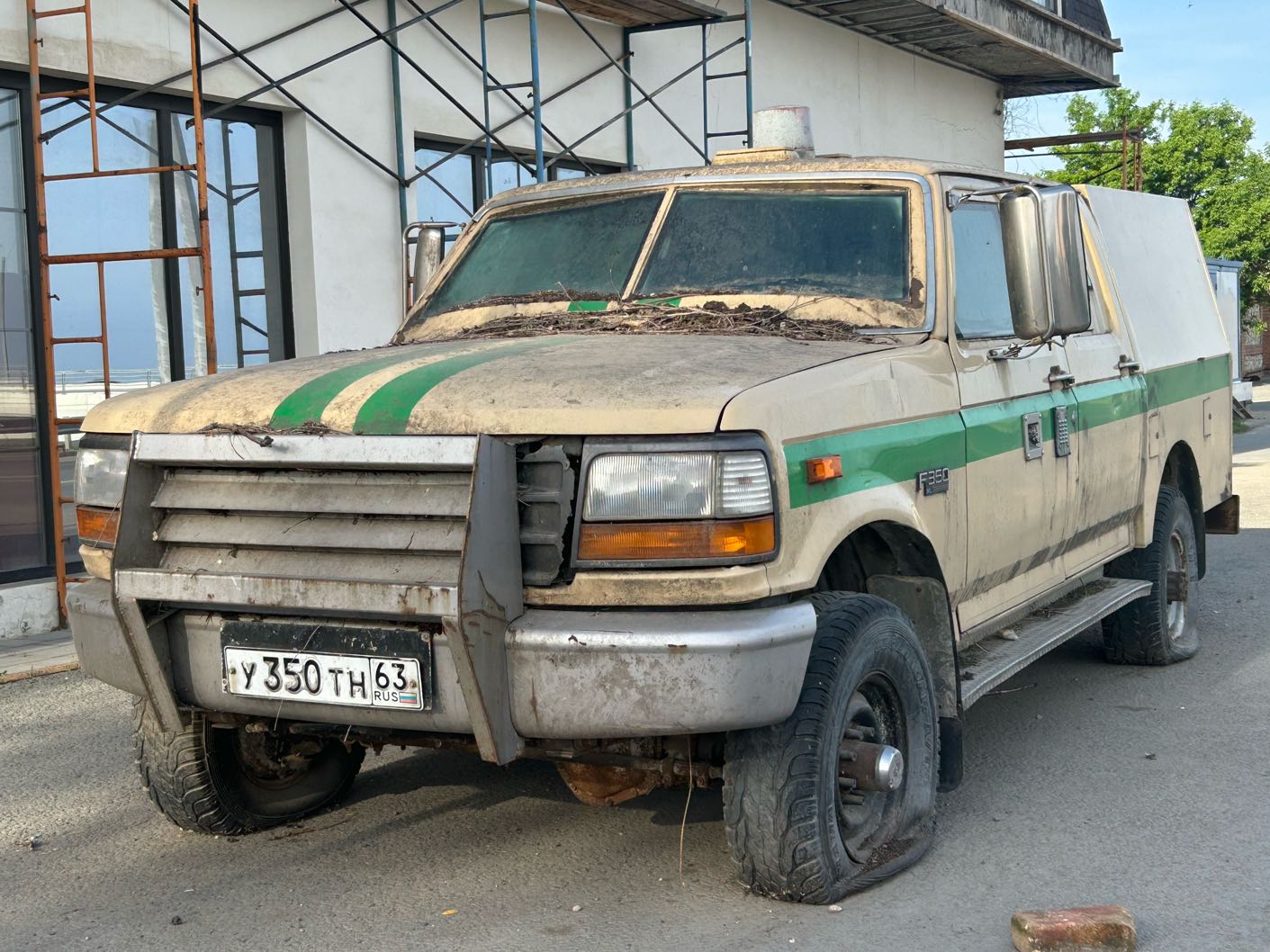 Самарская область, № У 350 ТН 63 — Ford F-Series (9G) '92-97