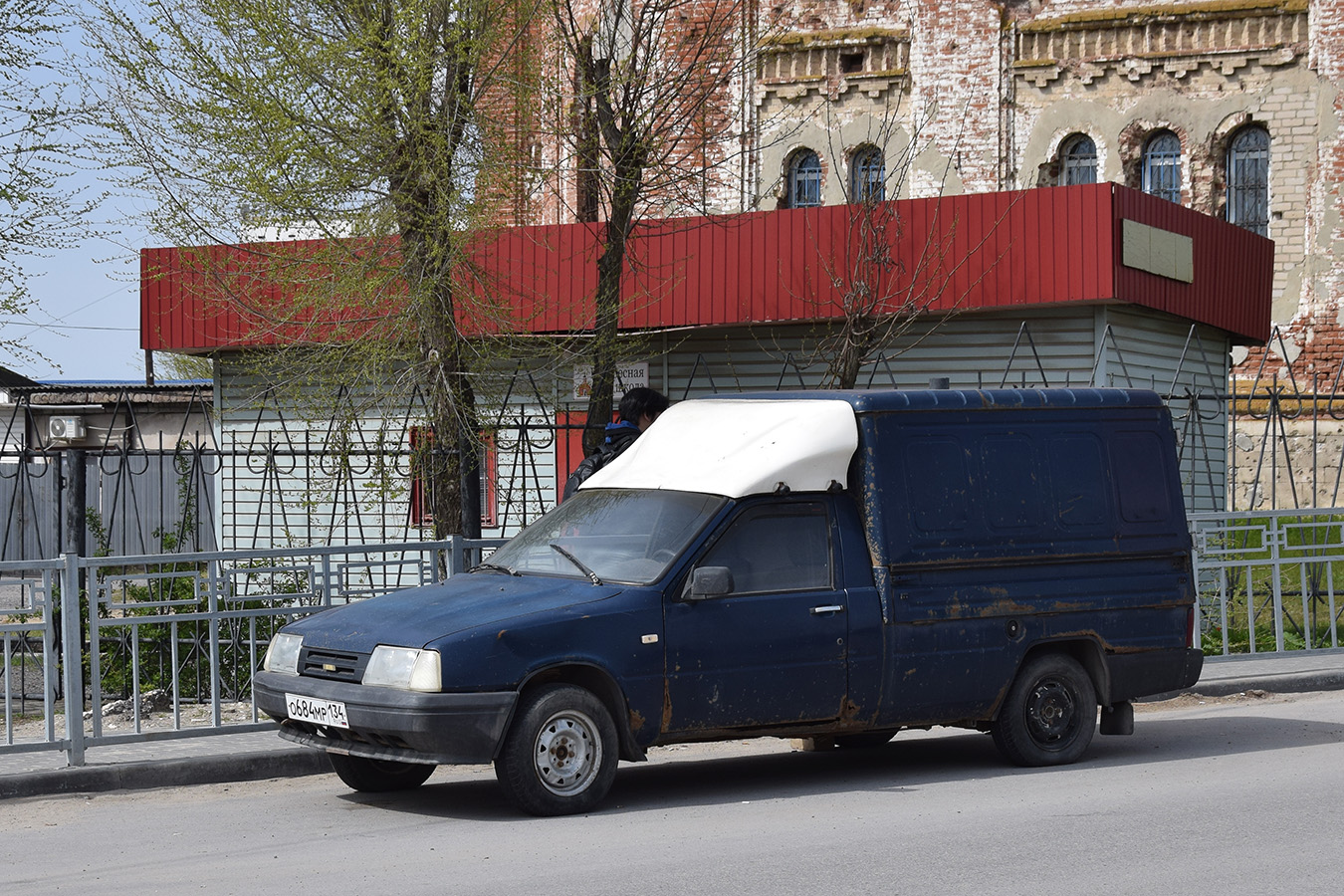 Волгоградская область, № О 684 МР 134 — Иж-2717-230 '97-05