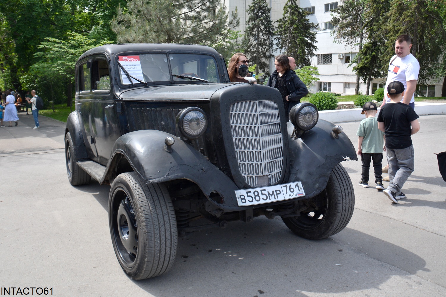 Ростовская область, № В 585 МР 761 —  Прочие модели; Ростовская область — Retro Motor Show_2026_Май