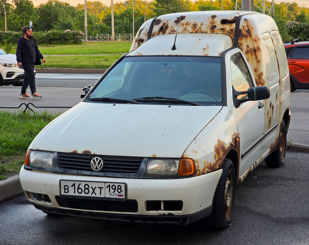 Санкт-Петербург, № В 168 ХТ 198 — Volkswagen Caddy (Typ 9K/9U) '95-03