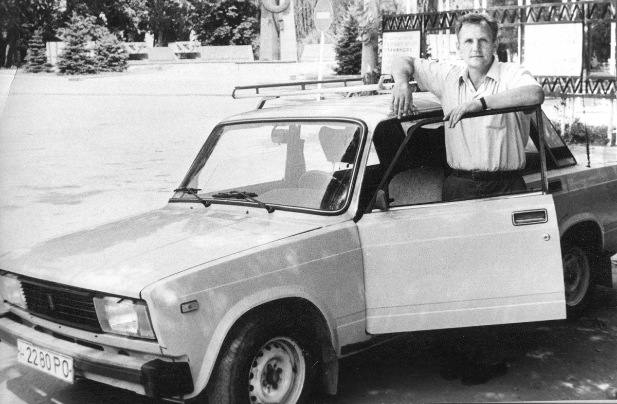 Ростовская область, № Н 2280 РО — ВАЗ-2105 Жигули '80-91; Исторические фотографии (до 2000 года) (Ростовская область)