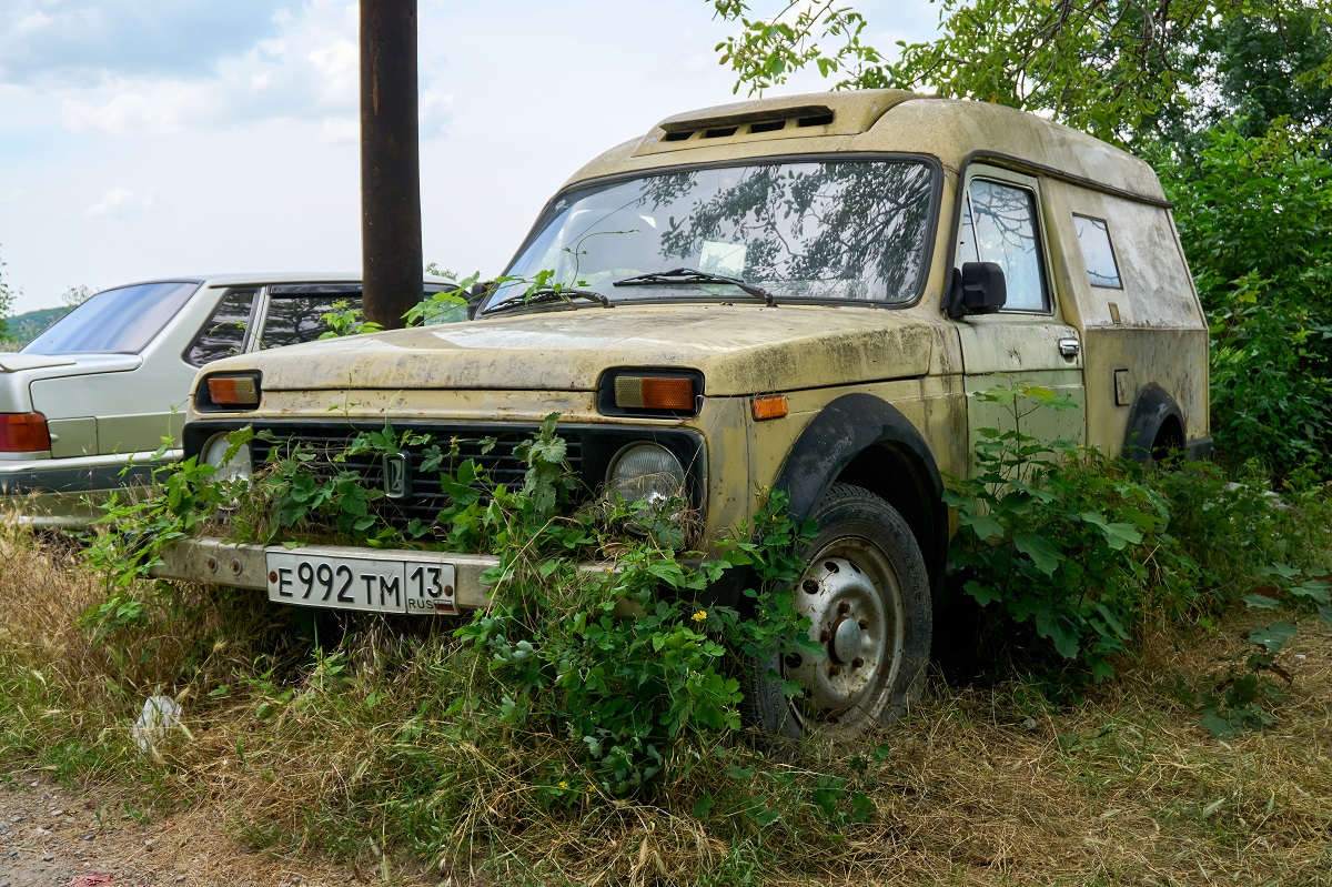 Ставропольский край, № Е 992 ТМ 13 — ВАЗ-2121 Нива '77-94; Мордовия — Вне региона