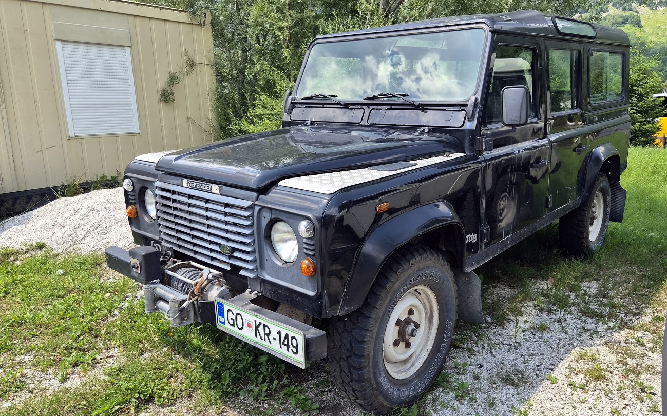Словения, № GO KR-149 — Land Rover Defender '83-07