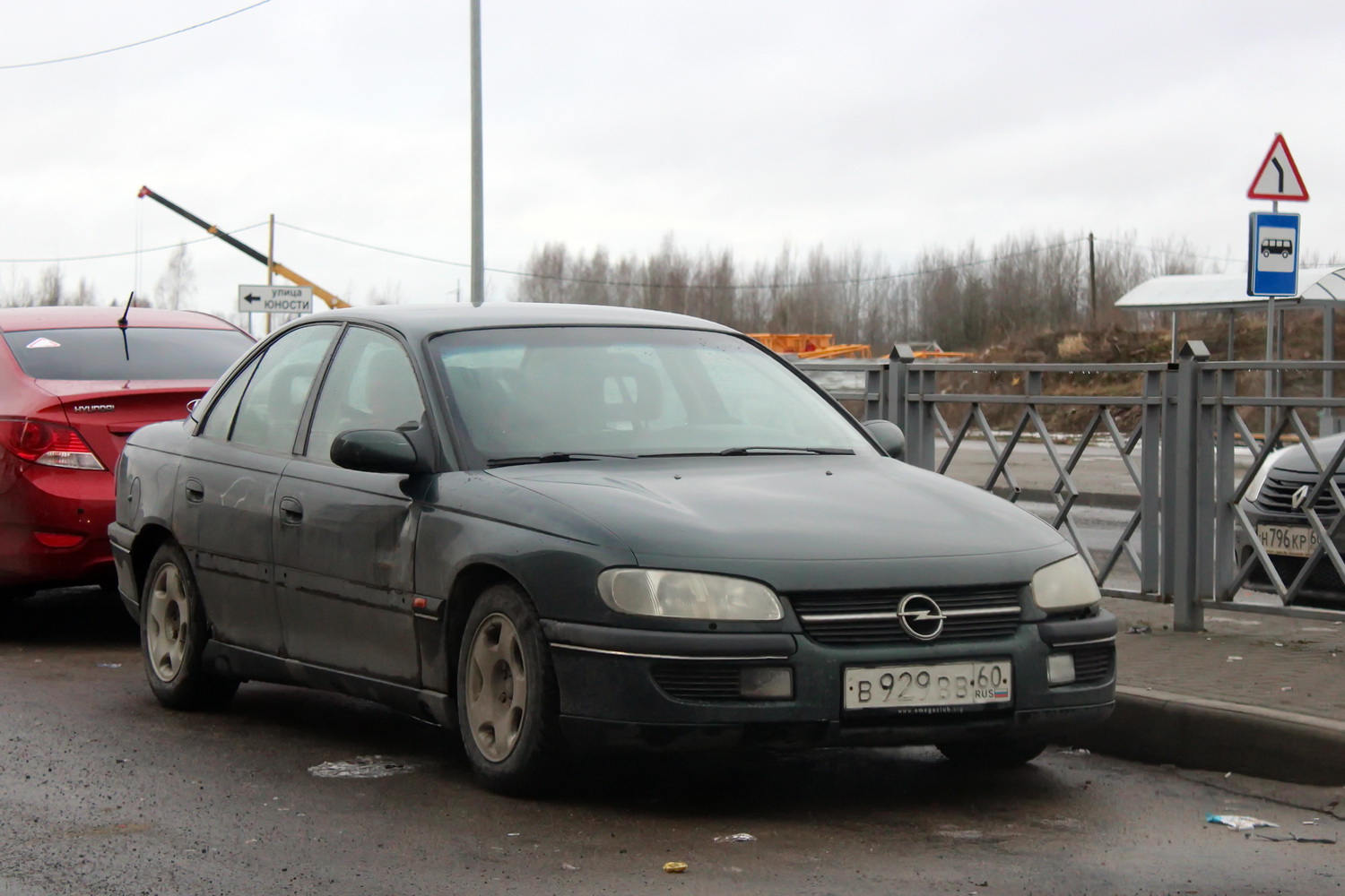 Псковская область, № В 929 ВВ 60 — Opel Omega (B) '94-99