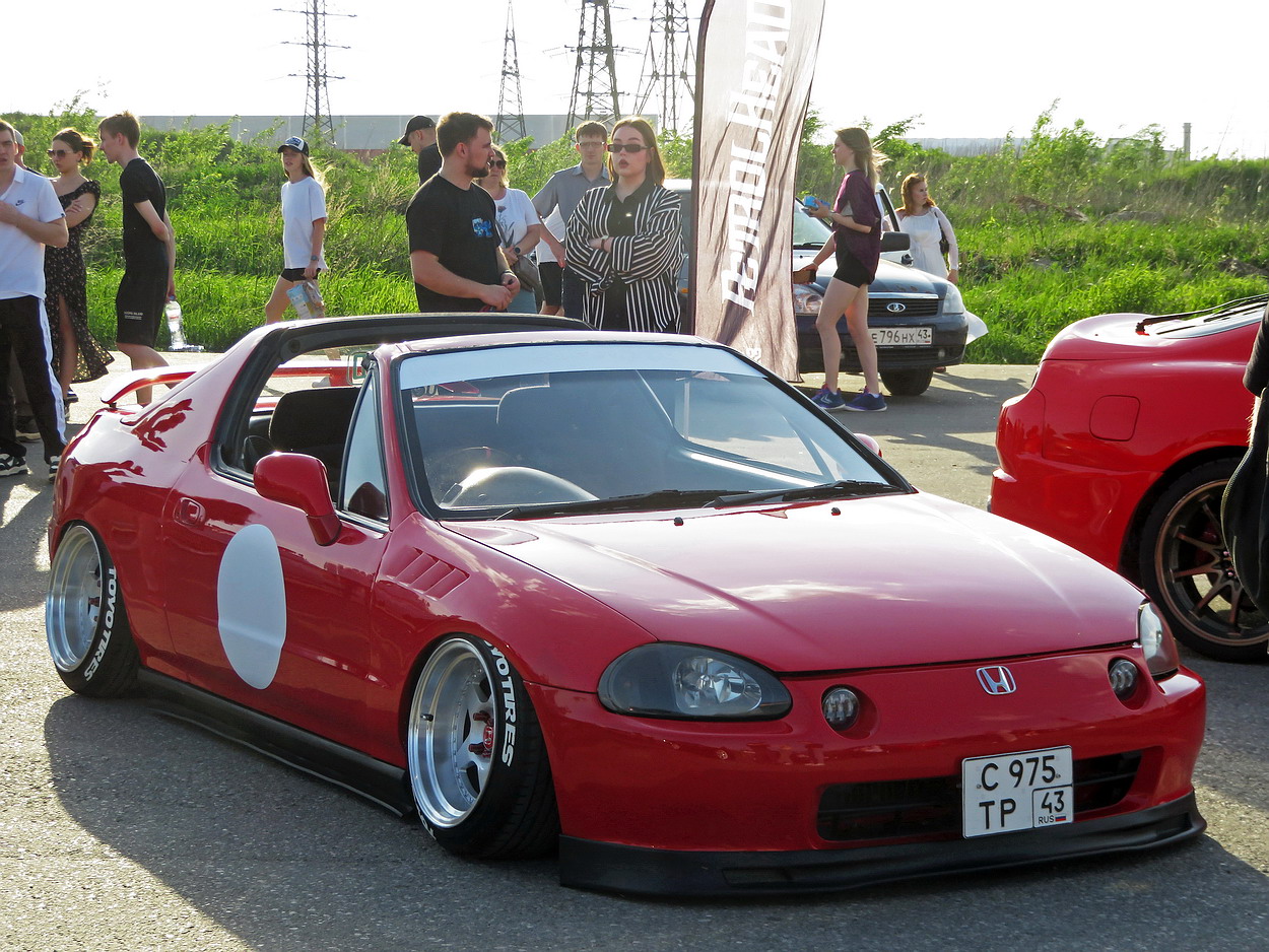 Кировская область, № С 975 ТР 43 — Honda CR-X (3G) '92-98