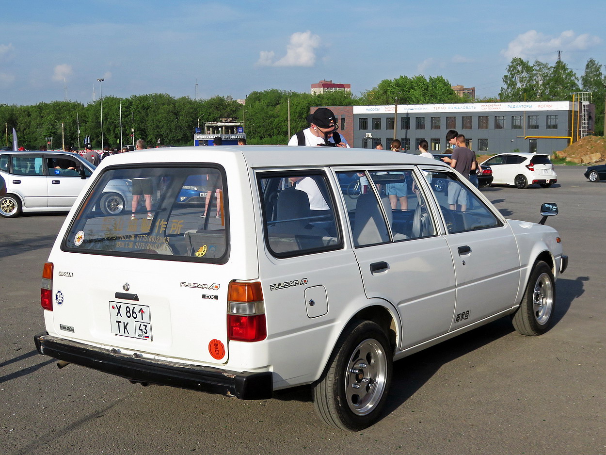 Кировская область, № Х 861 ТК 43 — Nissan AD (B11) '82-90