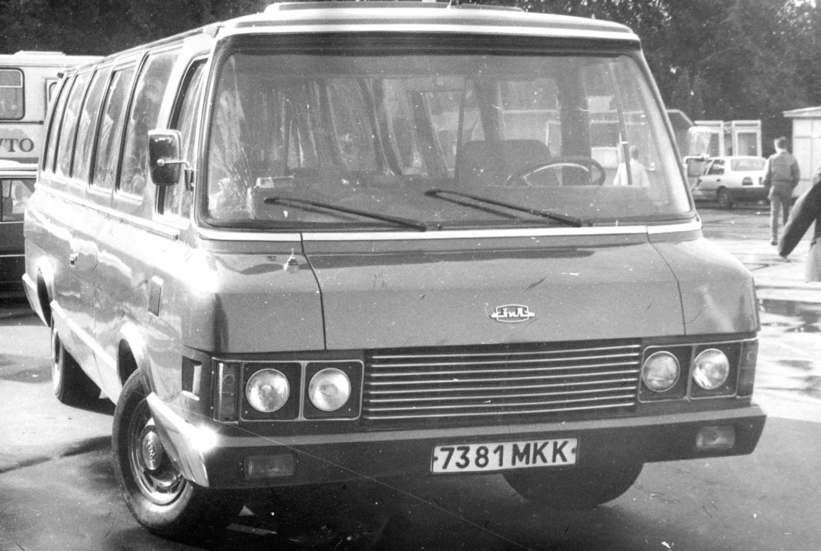 Москва, № 7381 МКК — ЗИЛ-3207 Юность '91-98; Исторические фотографии (до 2000 года) (Москва)