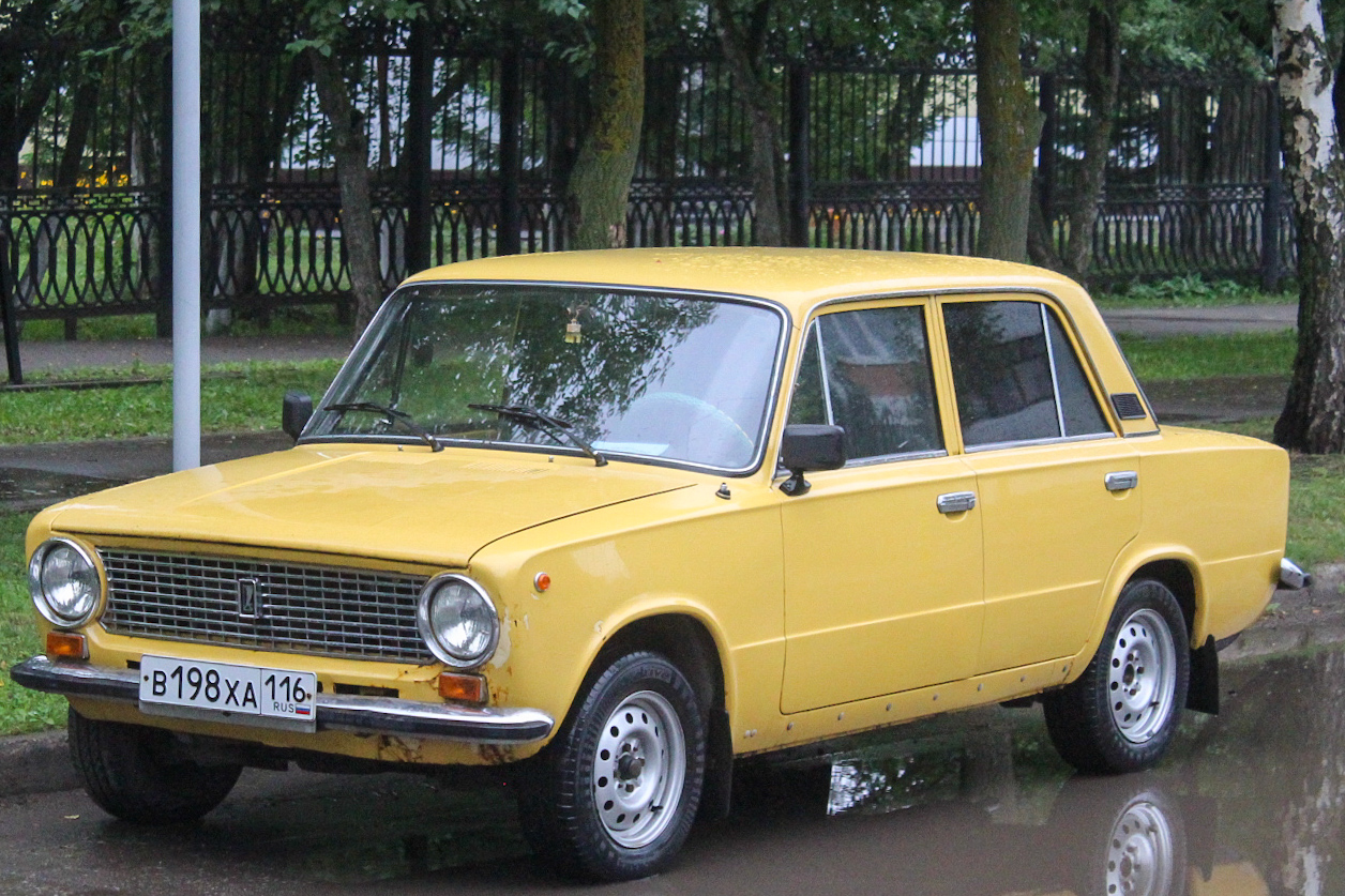 Татарстан, № В 198 ХА 116 — ВАЗ-21013 Жигули '77-88