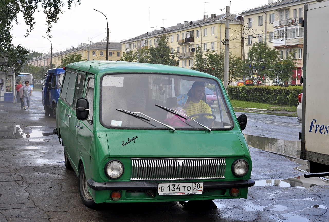 Иркутская область, № В 134 ТО 38 — РАФ-2203 Латвия '75-87