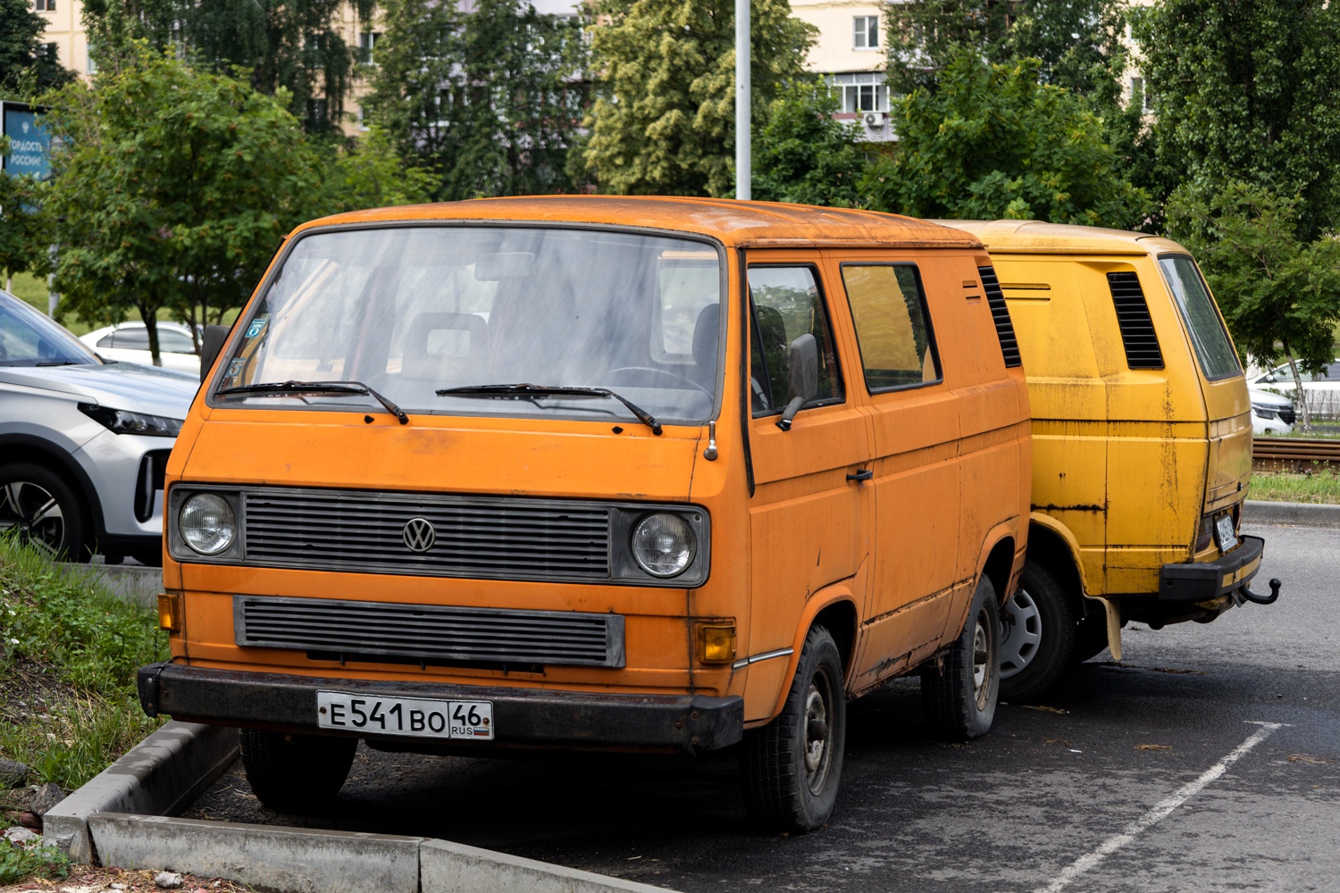 Белгородская область, № Е 541 ВО 46 — Volkswagen (T3) Kastenwagen '79-92