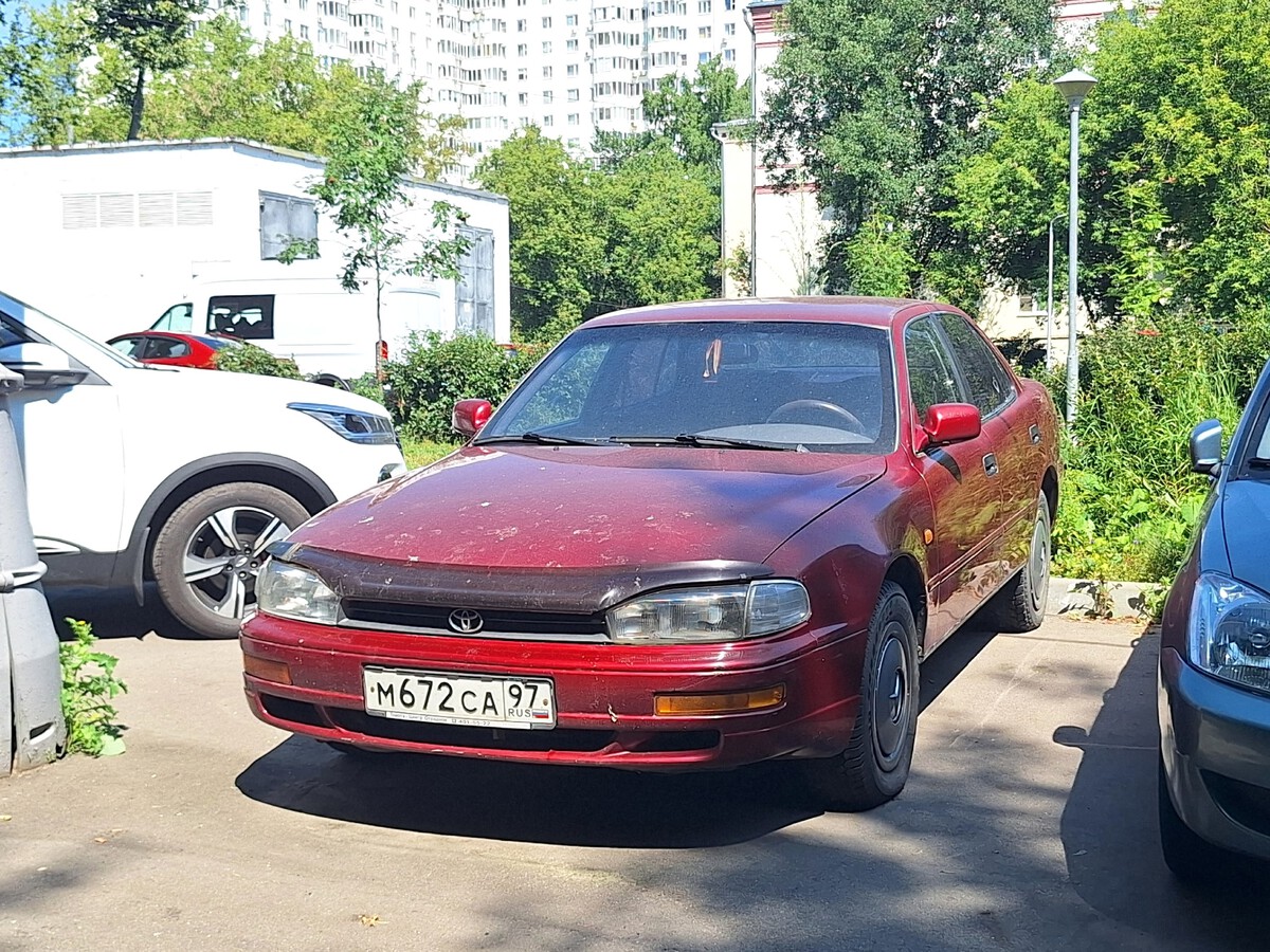 Москва, № М 672 СА 97 — Toyota Camry (V30) '90-94