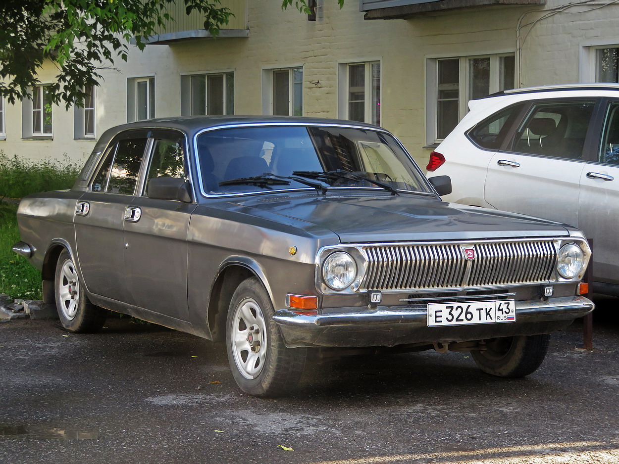 Кировская область, № Е 326 ТК 43 — ГАЗ-24-10 Волга '85-92