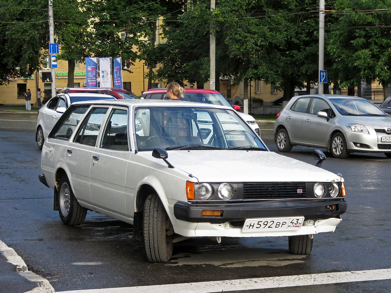 Кировская область, № Н 592 ВР 43 — Toyota Carina (A60) '81-88