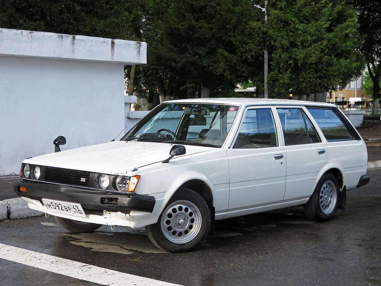 Кировская область, № Н 592 ВР 43 — Toyota Carina (A60) '81-88