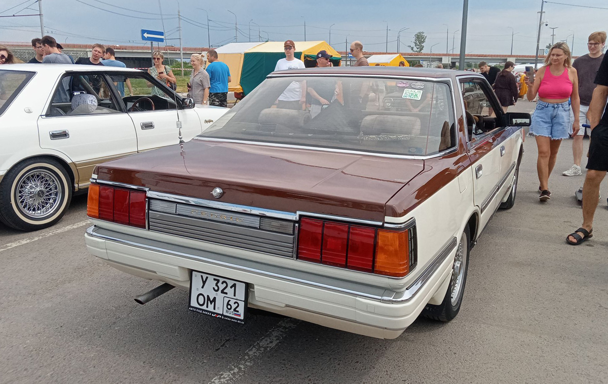 Рязанская область, № У 321 ОМ 62 — Nissan Cedric (Y30) '83-99; Рязанская область — 13-й ретро-фестиваль "Машина Времени", 4 июля 2026 г.