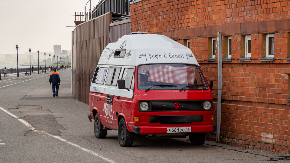 Саратовская область, № В 661 ОО 64 — Volkswagen Typ 2 (T3) '79-92