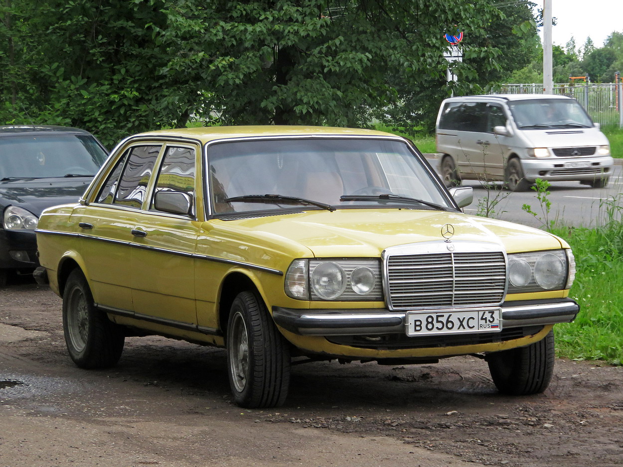 Кировская область, № В 856 ХС 43 — Mercedes-Benz (W123) '76-86