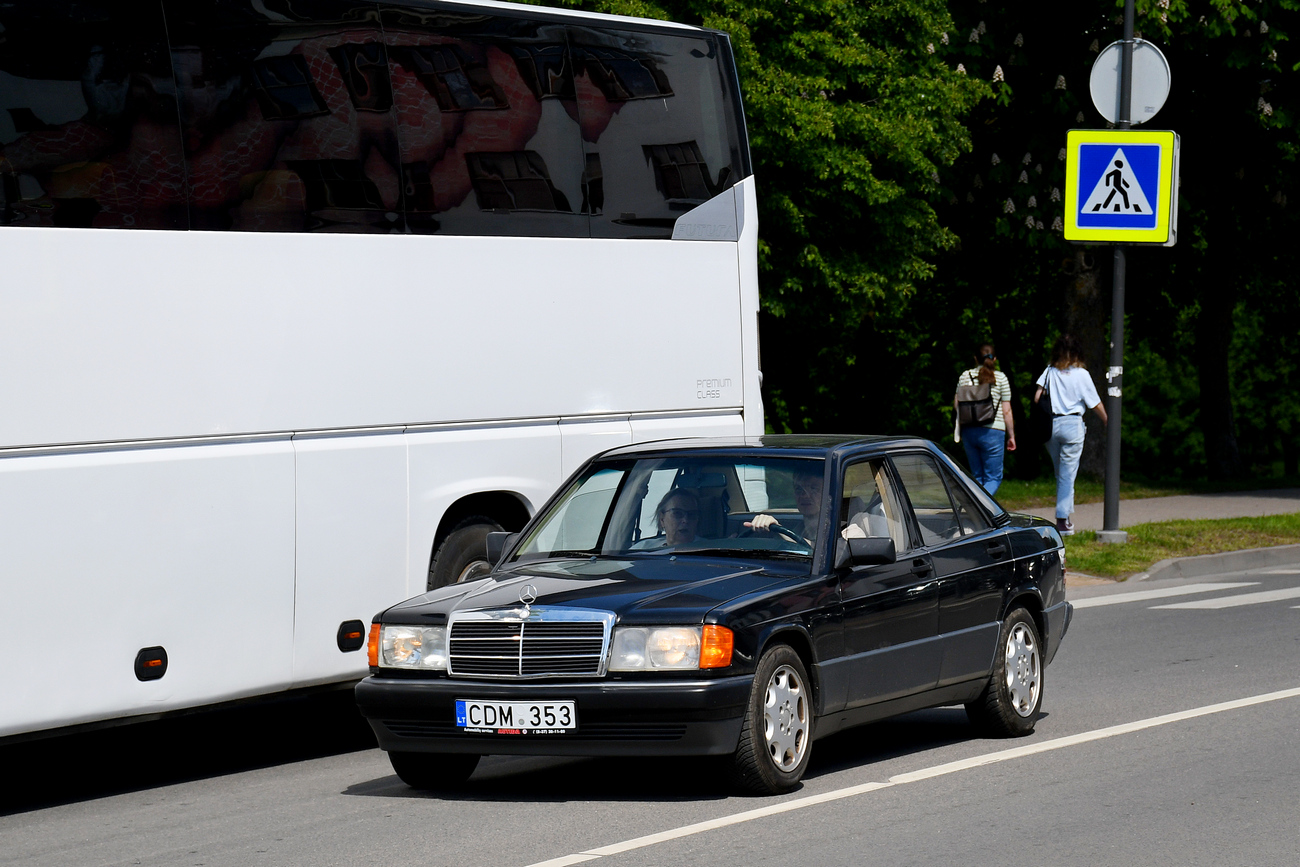 Литва, № CDM 353 — Mercedes-Benz 190 (W201) '82-93