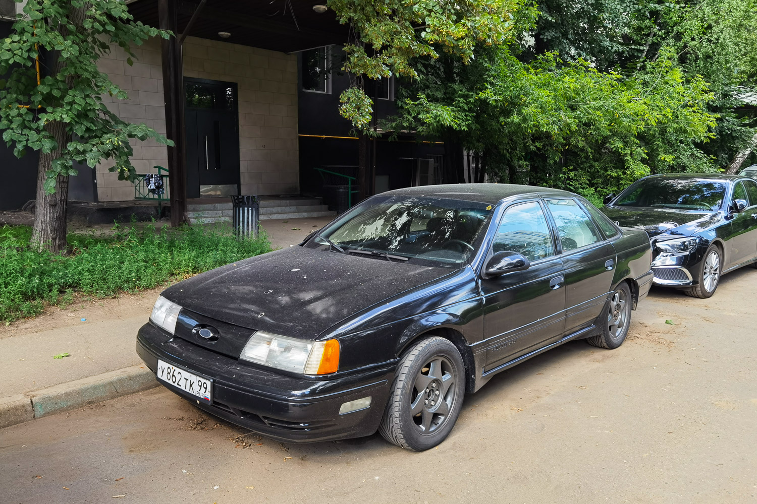 Москва, № У 862 ТК 99 — Ford Taurus (1G) '85-91
