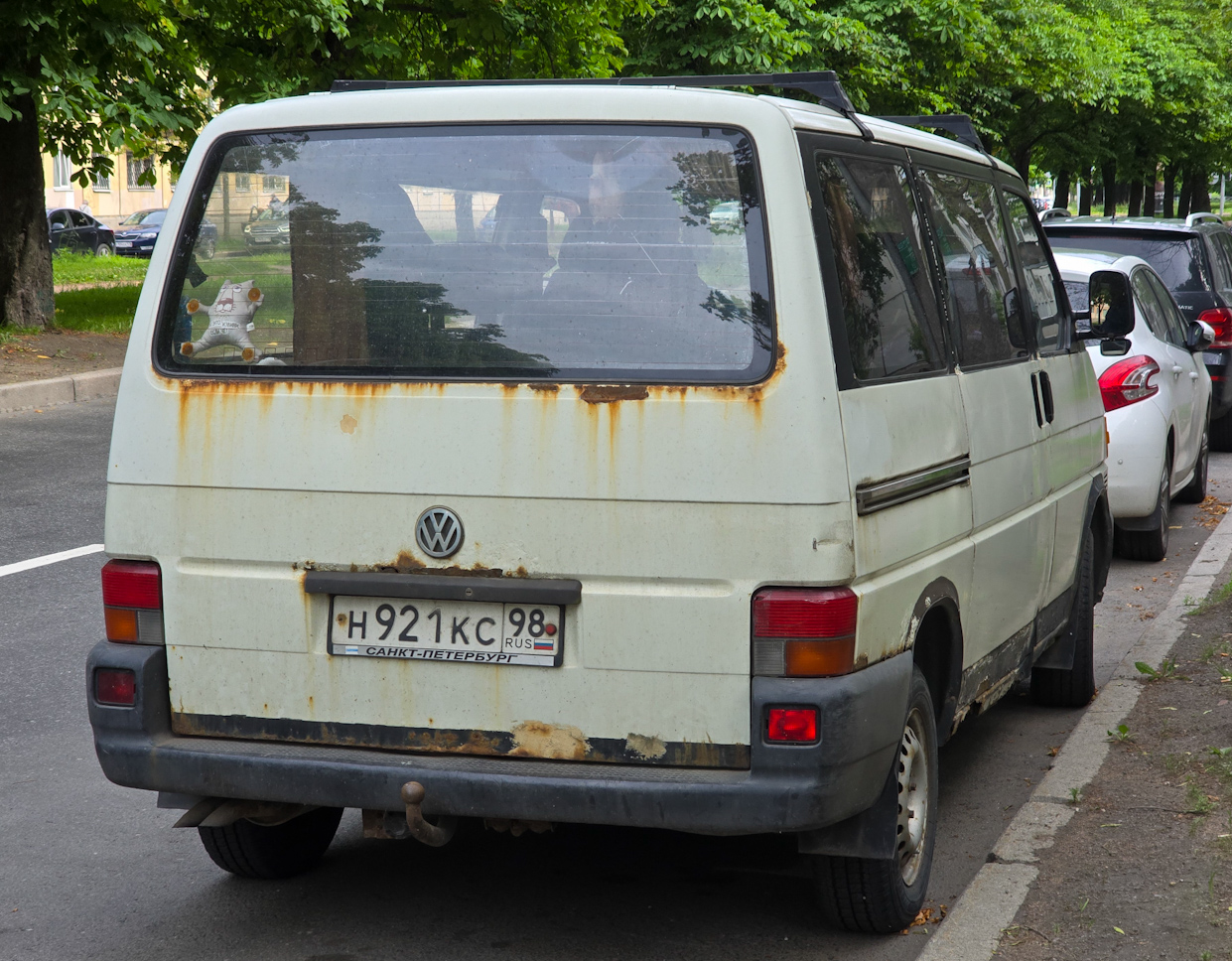 Санкт-Петербург, № Н 921 КС 98 — Volkswagen Typ 2 (T4) '90-03