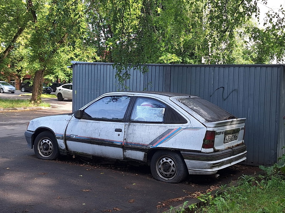 Москва, № Н 3987 МН — Opel Kadett (E) '84-95