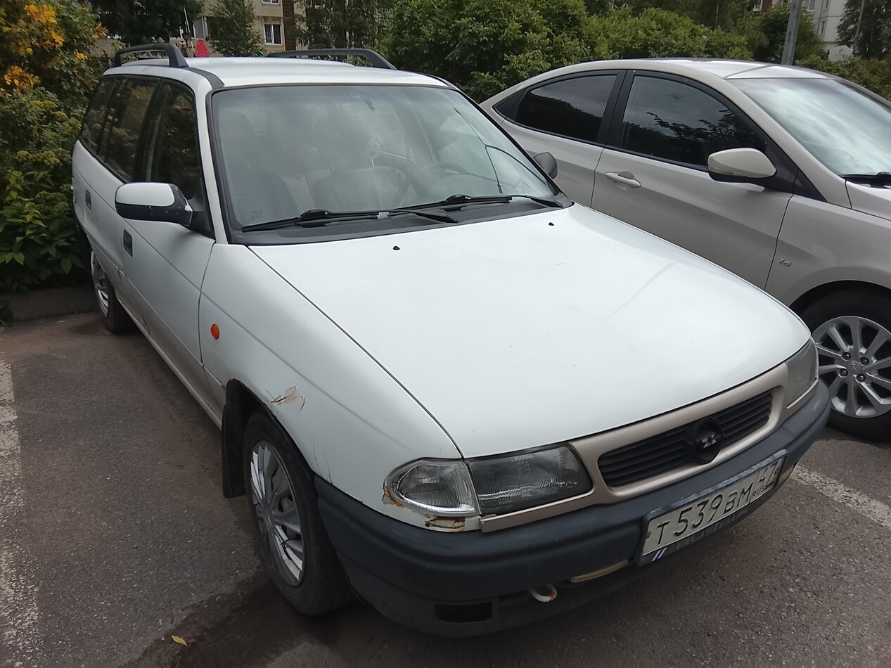 Ленинградская область, № Т 539 ВМ 47 — Opel Astra (F, T92) Caravan '91-98