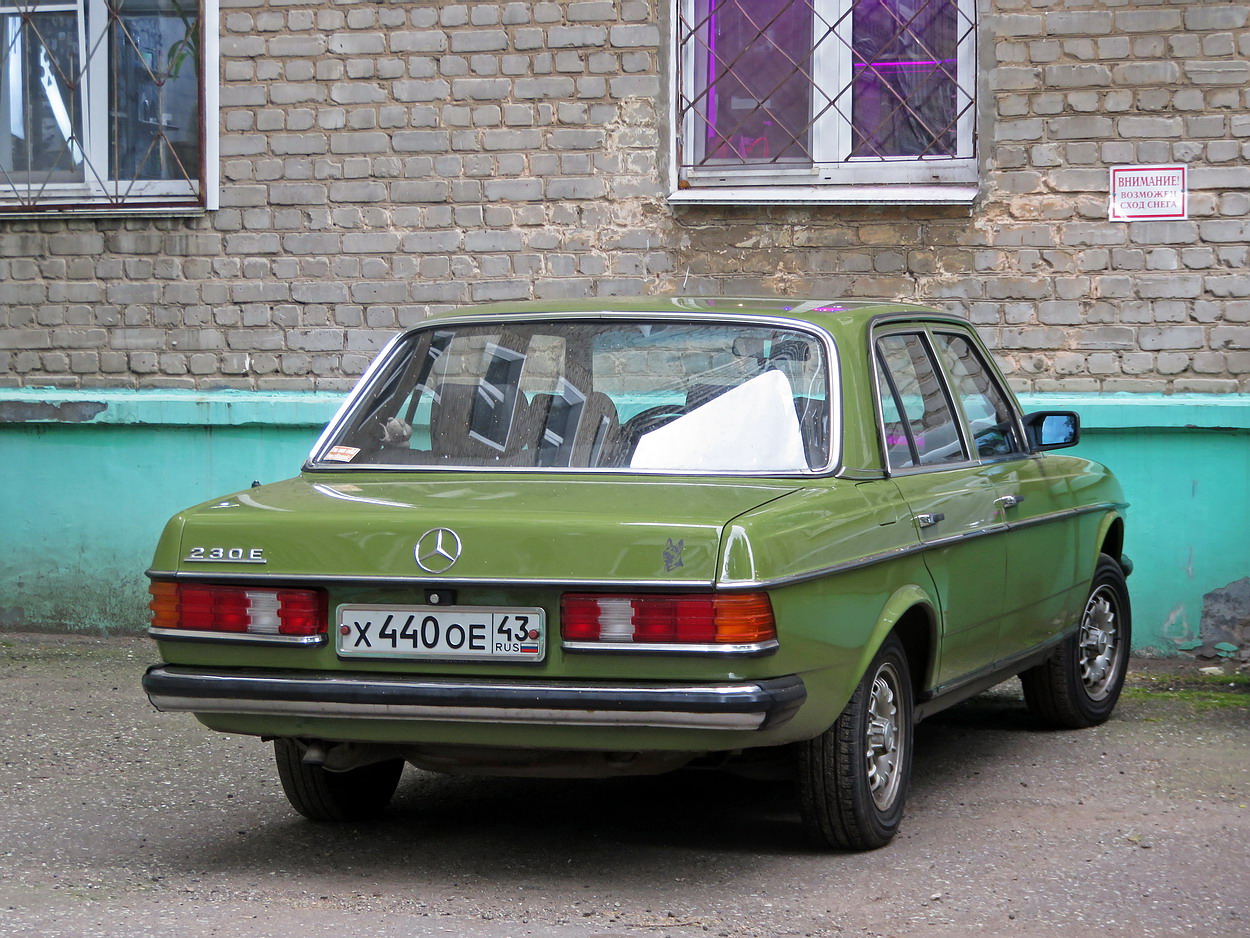 Кировская область, № Х 440 ОЕ 43 — Mercedes-Benz (W123) '76-86