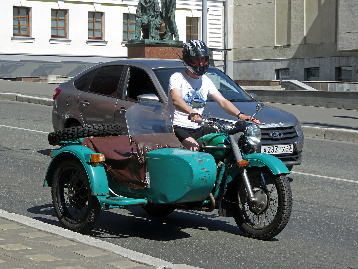 Кировская область, № 7584 АС 43 — ИМЗ 8.103-30 Урал '85-87