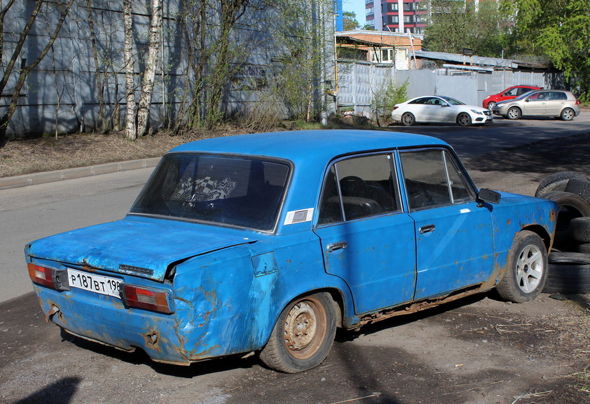 Санкт-Петербург, № Р 187 ВТ 198 — ВАЗ-2106 (Иж) '01-06