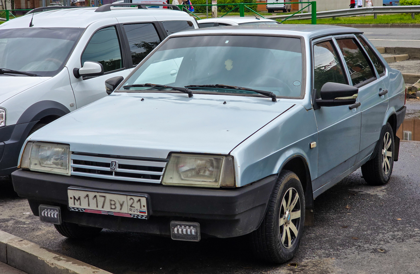 Чувашия, № М 117 ВУ 21 — ВАЗ-21099 '90-04