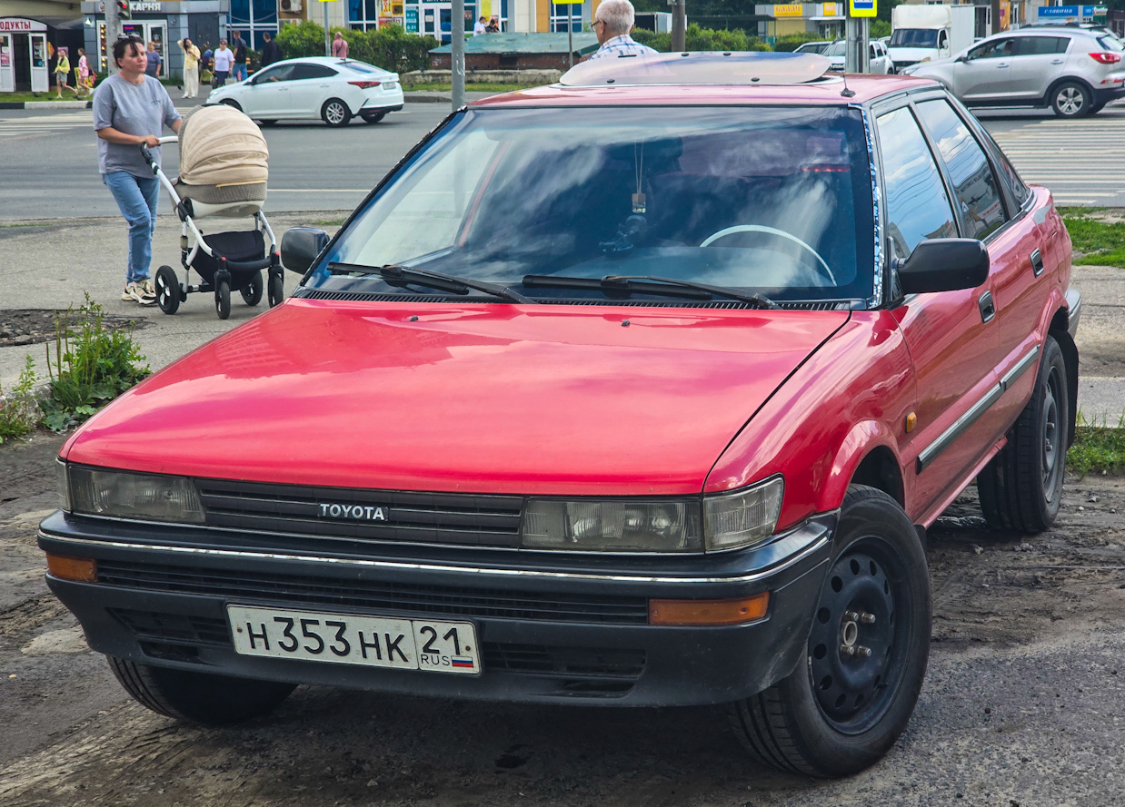 Чувашия, № Н 353 НК 21 — Toyota Corolla (E90) '87-92
