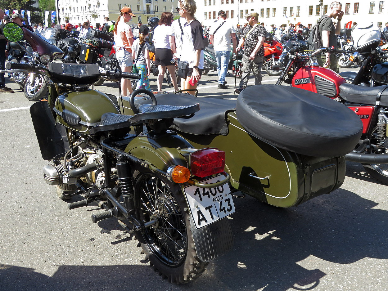 Кировская область, № 1400 АТ 43 — ИМЗ 8.103-10 Урал '87-00