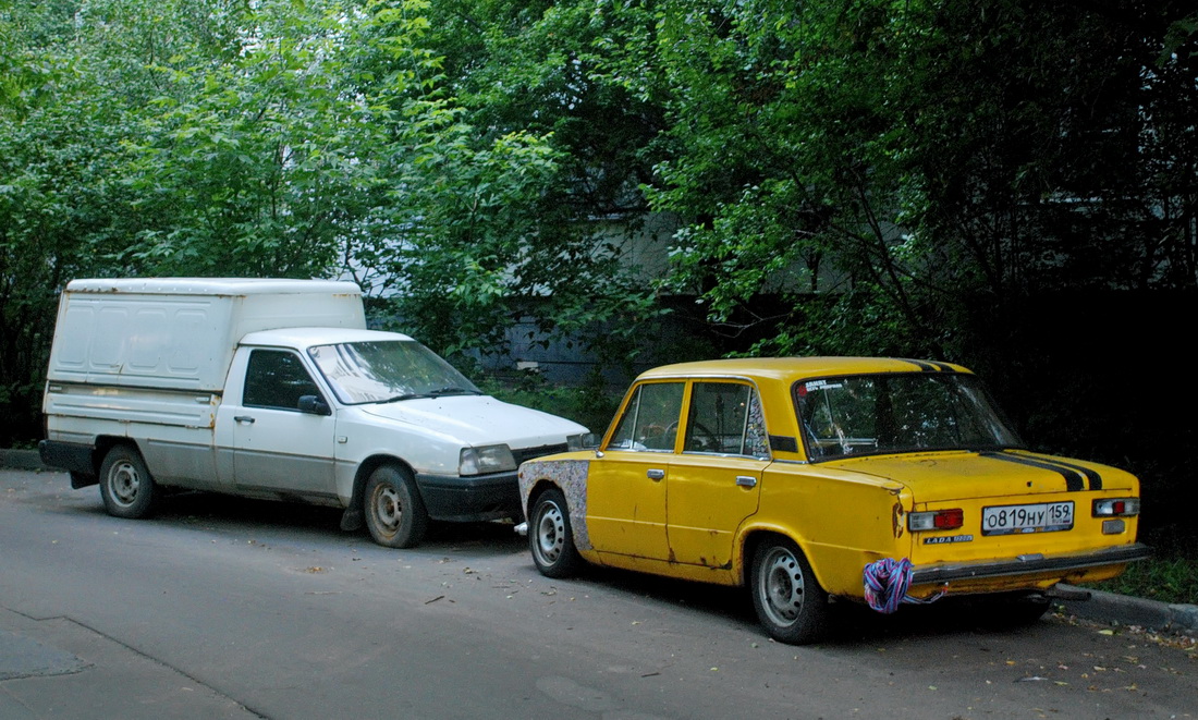 Москва, № О 819 НУ 159 — ВАЗ-21013 Жигули '77-88; Пермский край — Вне региона